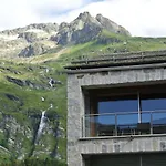 Appartement Chesa La Montanella - Ferienwohnung,