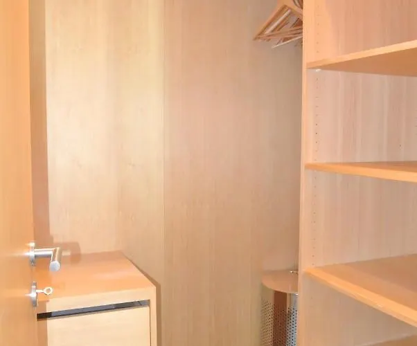 Chesa La Montanella - Ferienwohnung, Maloja