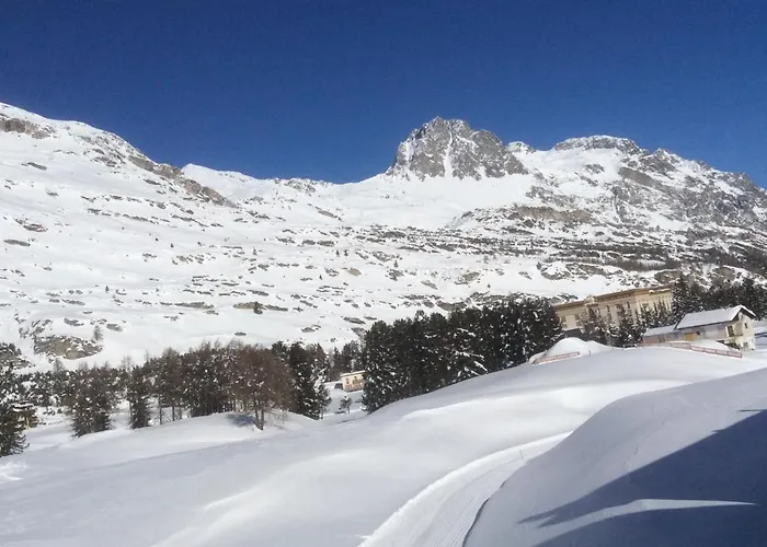 Apartamento Chesa La Montanella - Ferienwohnung,