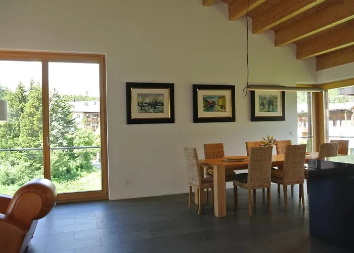 Chesa La Montanella - Ferienwohnung,