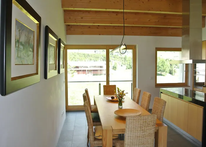 Appartement Chesa La Montanella - Ferienwohnung, Maloja