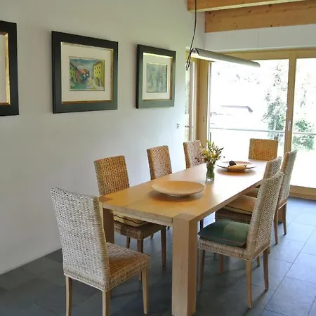 Chesa La Montanella - Ferienwohnung, Apartment Maloja