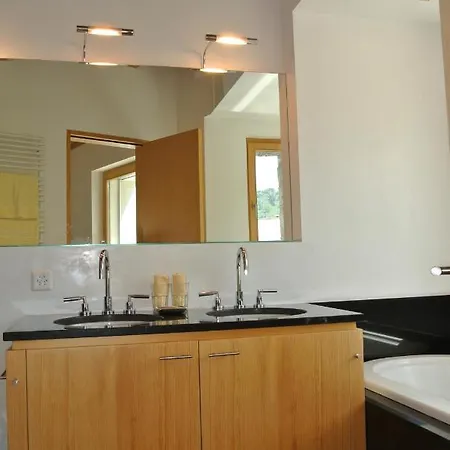 Chesa La Montanella - Ferienwohnung, Maloja